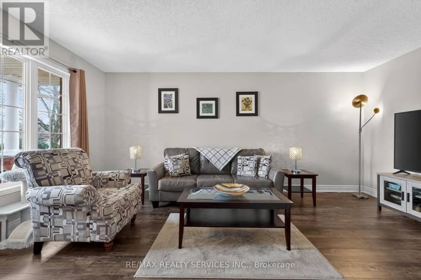 70 Hunter Road — photo 6 of 40