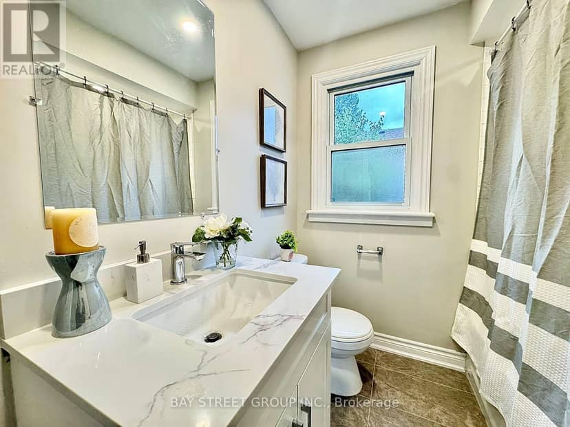 351 East 27th Street — photo 11 of 33