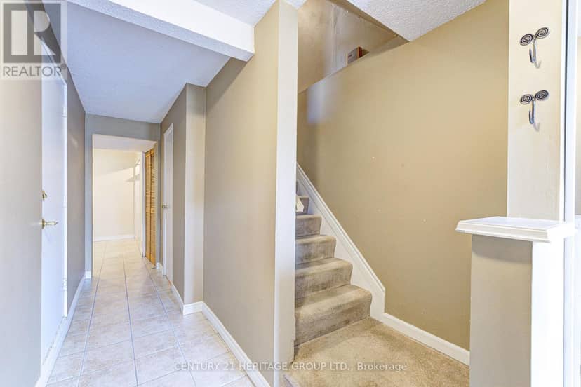 73 - 145 Rice Avenue — photo 26 of 35