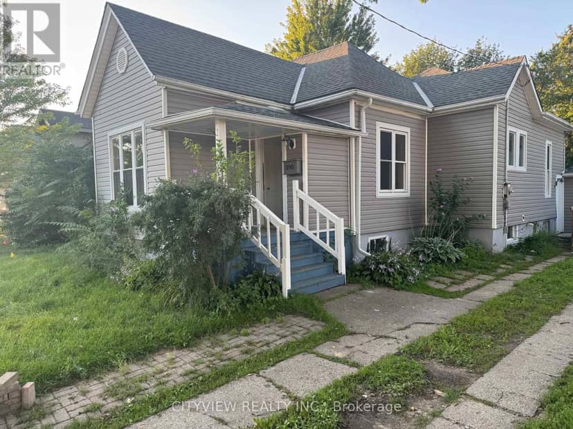 390 George Street — photo 2 of 26