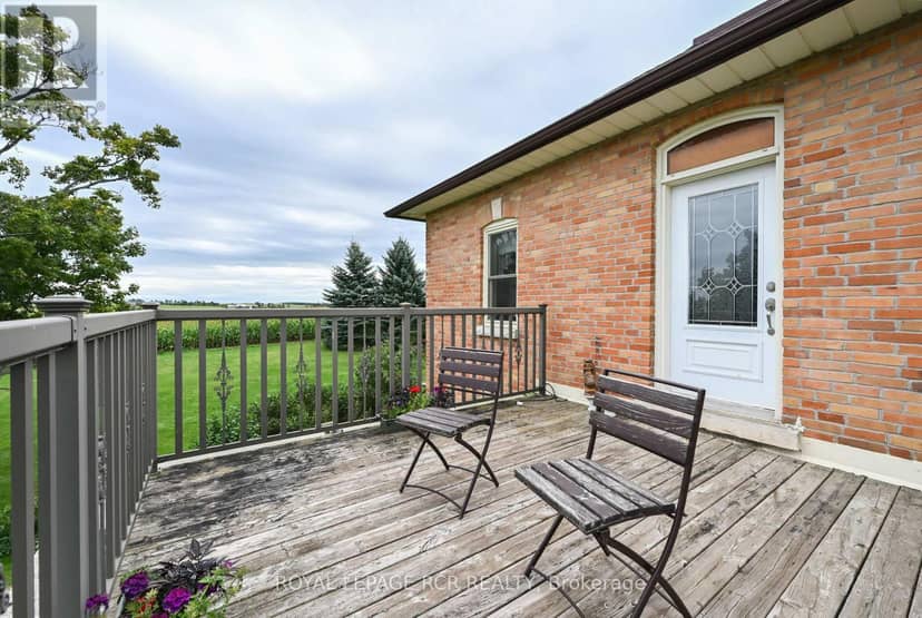 638394 Prince Of Wales Road — photo 36 of 37