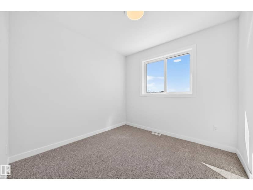 9 Tilia Pl — photo 38 of 40