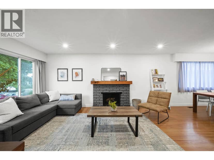 75 SPRINGER AVENUE, Burnaby, photo 2