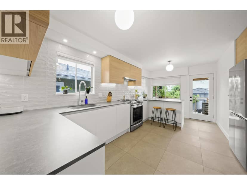 75 SPRINGER AVENUE, Burnaby, photo 5