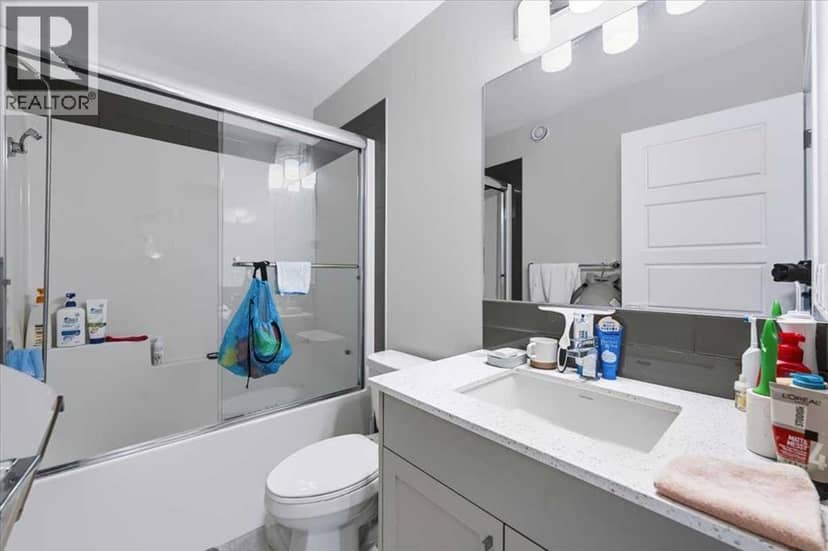 10 Lucas Close NW — photo 33 of 40