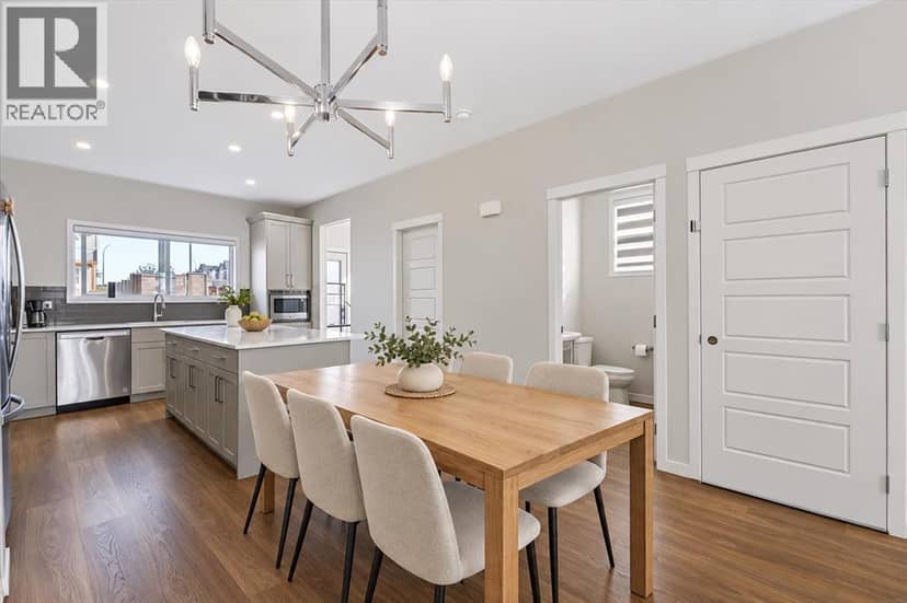 10 Lucas Close NW, Calgary, photo 3