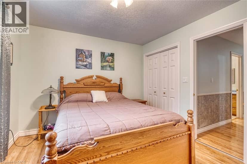 21 DRAYTON QUEEN Street — photo 24 of 40