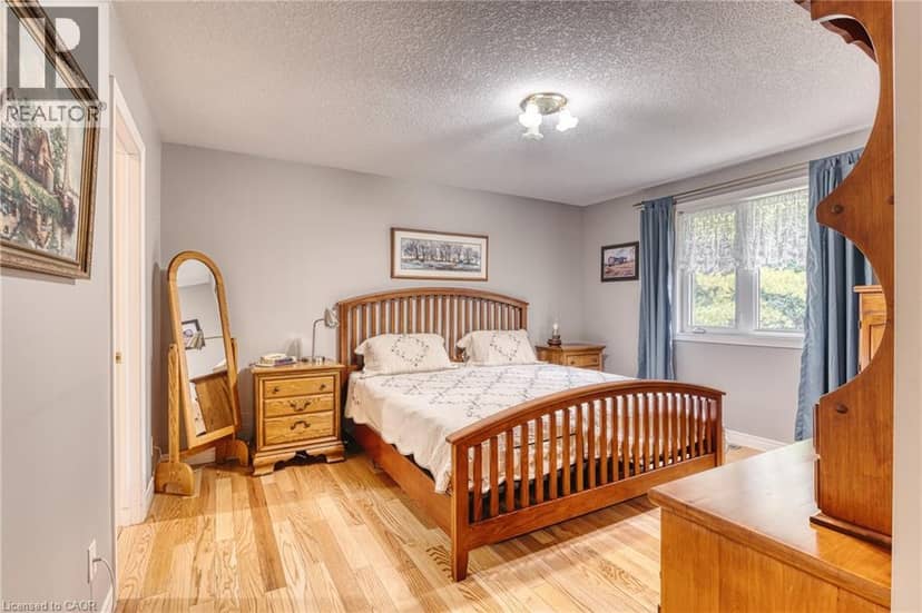 21 DRAYTON QUEEN Street — photo 25 of 40