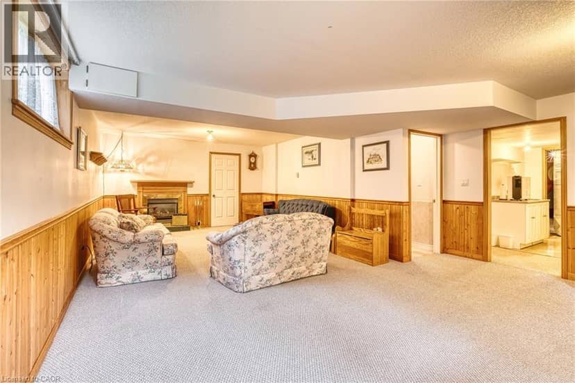 21 DRAYTON QUEEN Street — photo 31 of 40
