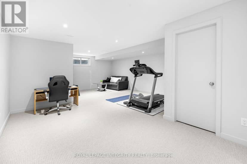 641 Odyssey Way — photo 32 of 39