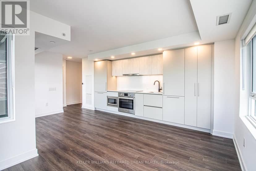 2104 - 609 Sherbourne Street — photo 17 of 31