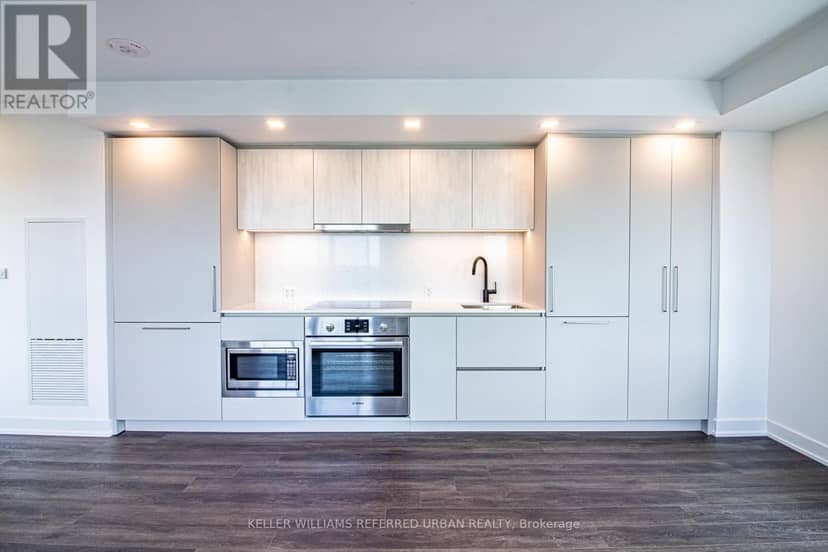 2104 - 609 Sherbourne Street — photo 18 of 31