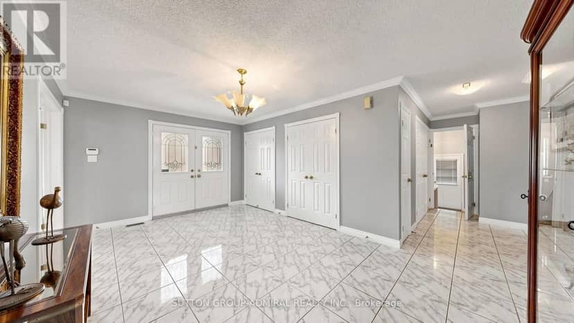 41 Captain Armstrong Lane, Markham, photo 4