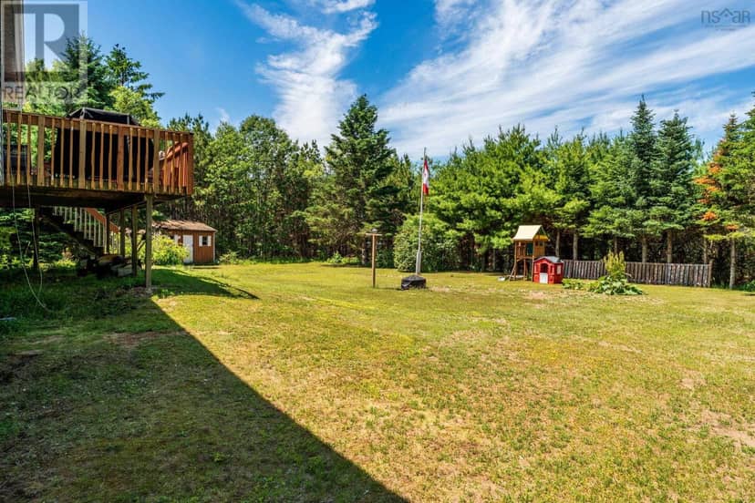 53 Geiger Drive, Whispering Pines — photo 15 of 40