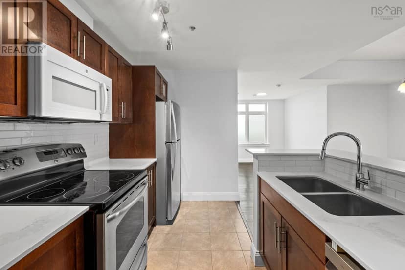 811 60 Walter Havill Drive — photo 14 of 39