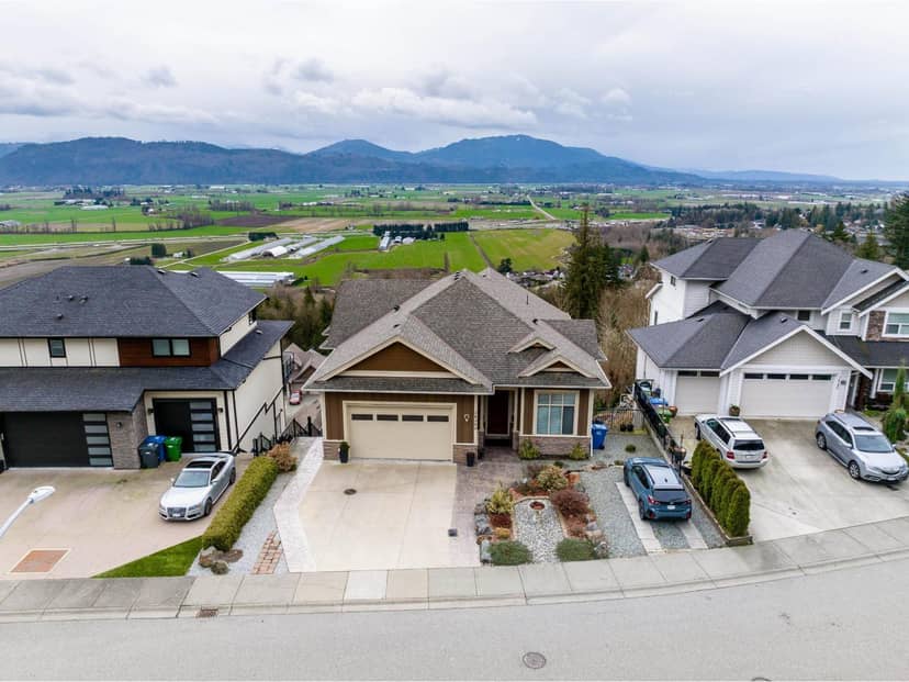 36390 EPWORTH COURT, Abbotsford, photo 2