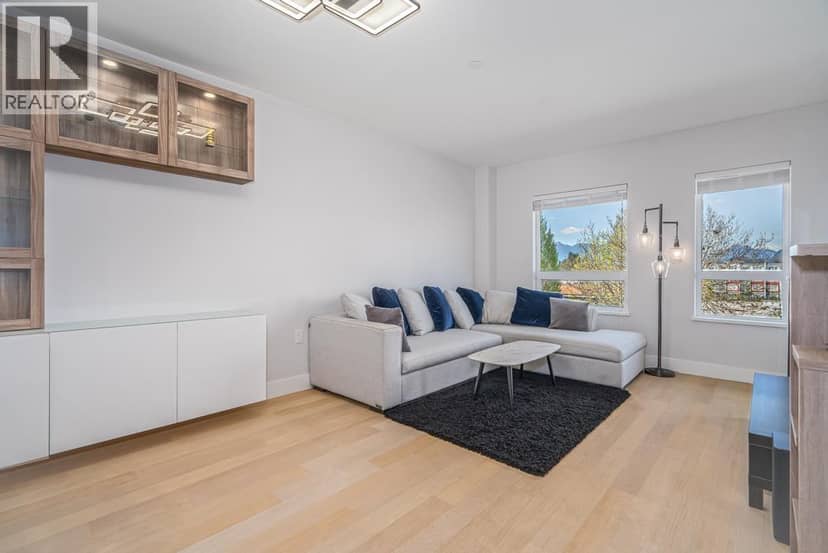 303 22226 BROWN AVENUE, Maple Ridge, photo 5