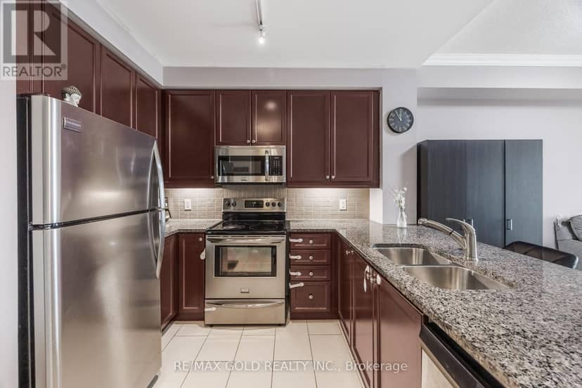 2407 - 100 John Street — photo 12 of 40
