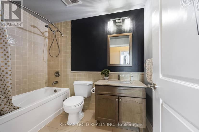 2407 - 100 John Street — photo 15 of 40