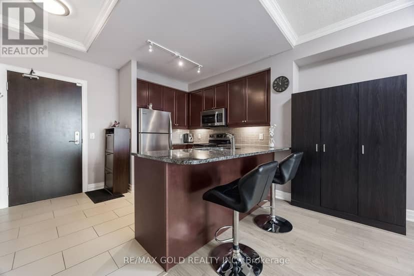 2407 - 100 John Street — photo 32 of 40
