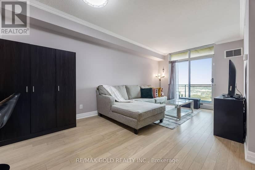 2407 - 100 John Street, Brampton, photo 8