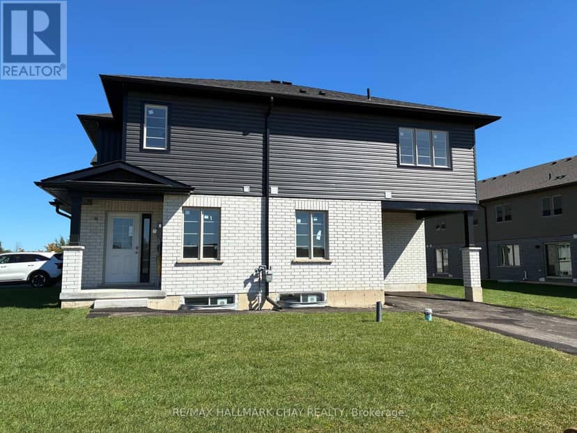 23 Strath Crescent — photo 1 of 26