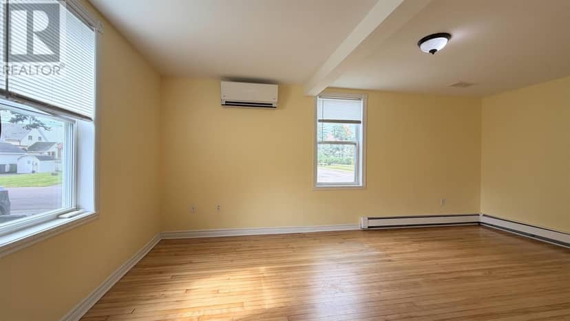 103 Russell Street, Summerside, photo 5