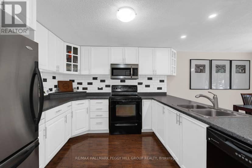 295 Galloway Boulevard — photo 5 of 18