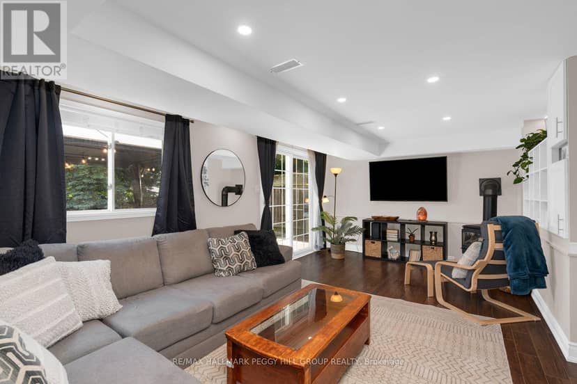295 Galloway Boulevard — photo 6 of 18