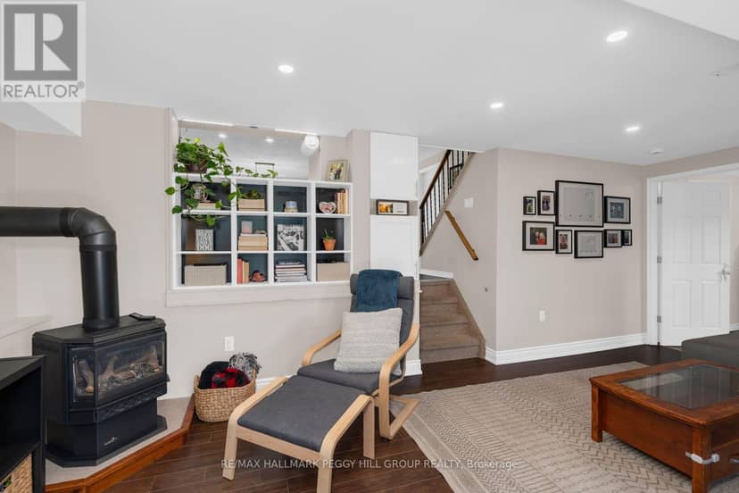 295 Galloway Boulevard — photo 7 of 18