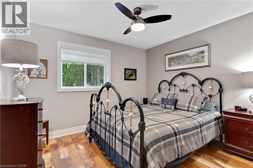 109 GLENARIFF Drive — photo 24 of 40