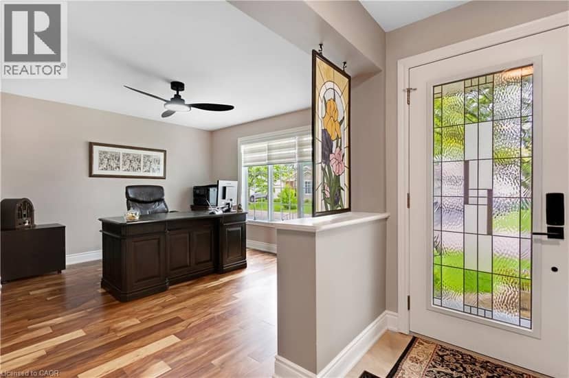 109 GLENARIFF Drive — photo 9 of 40