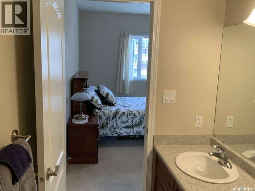 207 110 Armistice WAY — photo 36 of 40