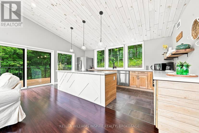 866 Godolphin Road — photo 15 of 40