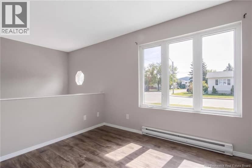 194-196 Acadie Street — photo 21 of 32