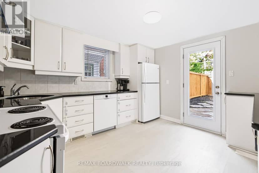 239 Wilbrod Street — photo 10 of 35
