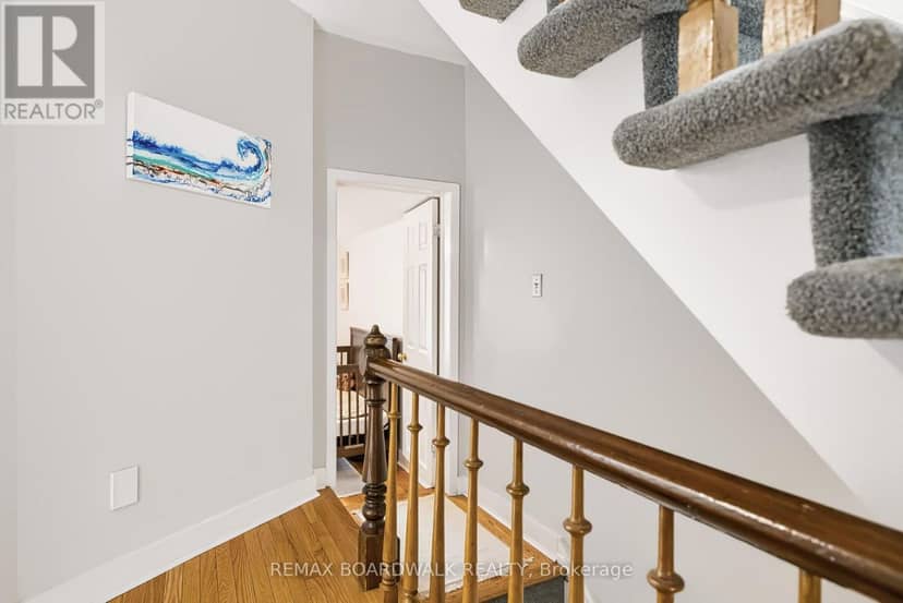 239 Wilbrod Street — photo 21 of 35