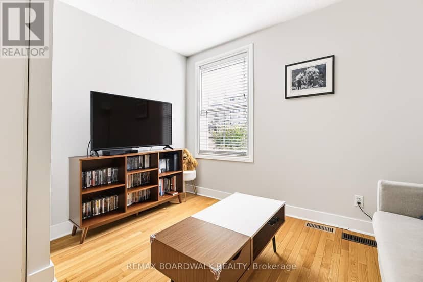 239 Wilbrod Street — photo 26 of 35