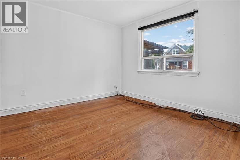 62 COSBY Avenue, St. Catharines, photo 8