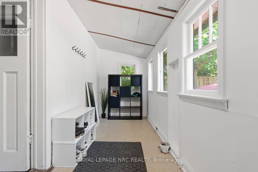 79 Carlton Street — photo 17 of 32
