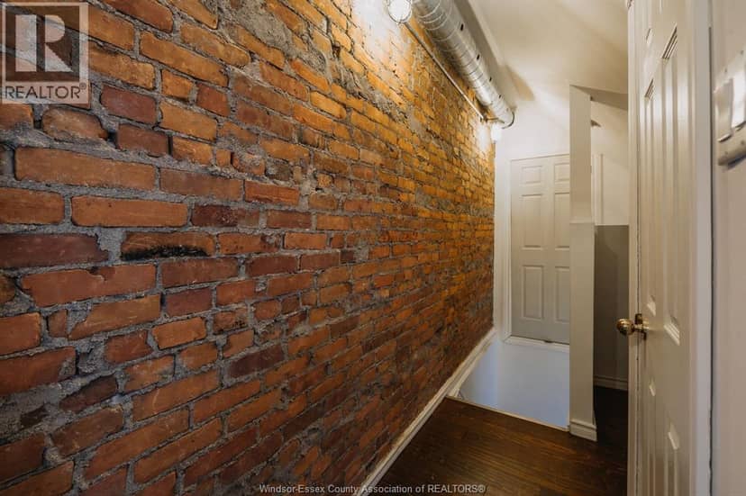 753 Walker ROAD — photo 25 of 36