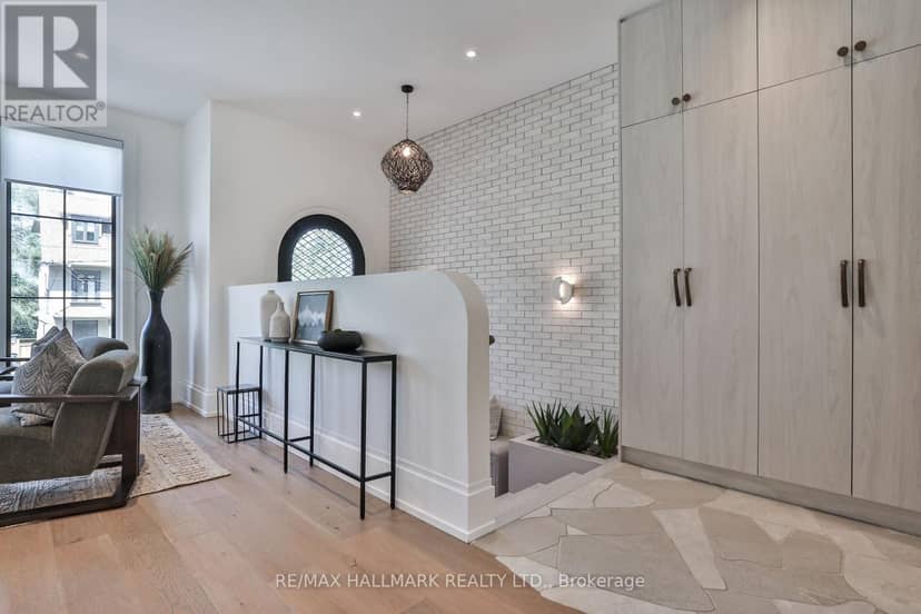215 Ava Road, Toronto, photo 4