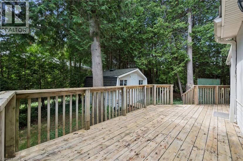 4 SPRUCE Avenue — photo 19 of 29