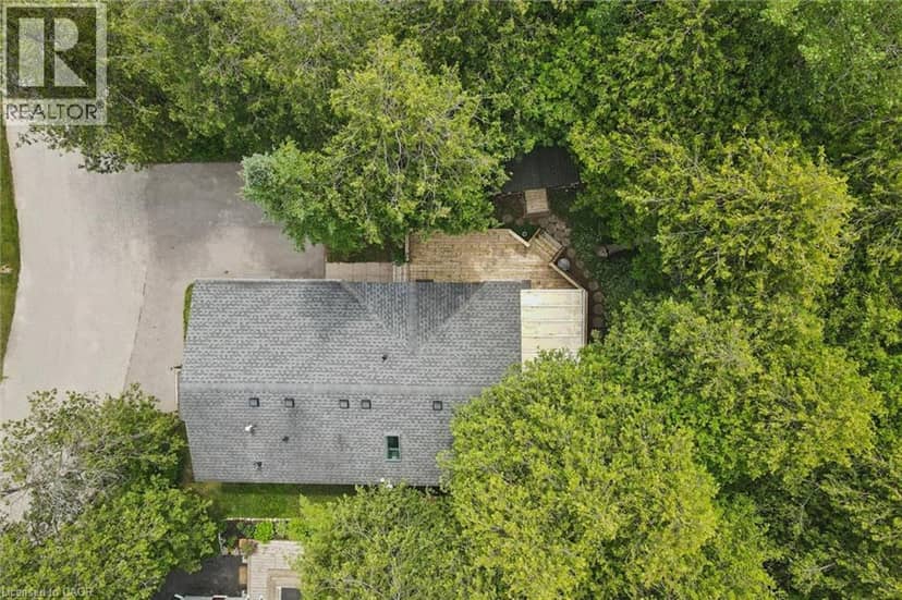 4 SPRUCE Avenue — photo 24 of 29