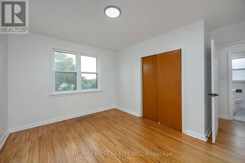 1331 Sharbot Street — photo 13 of 32