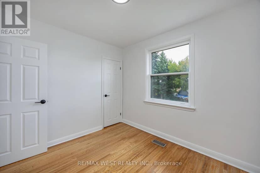 1331 Sharbot Street — photo 16 of 32
