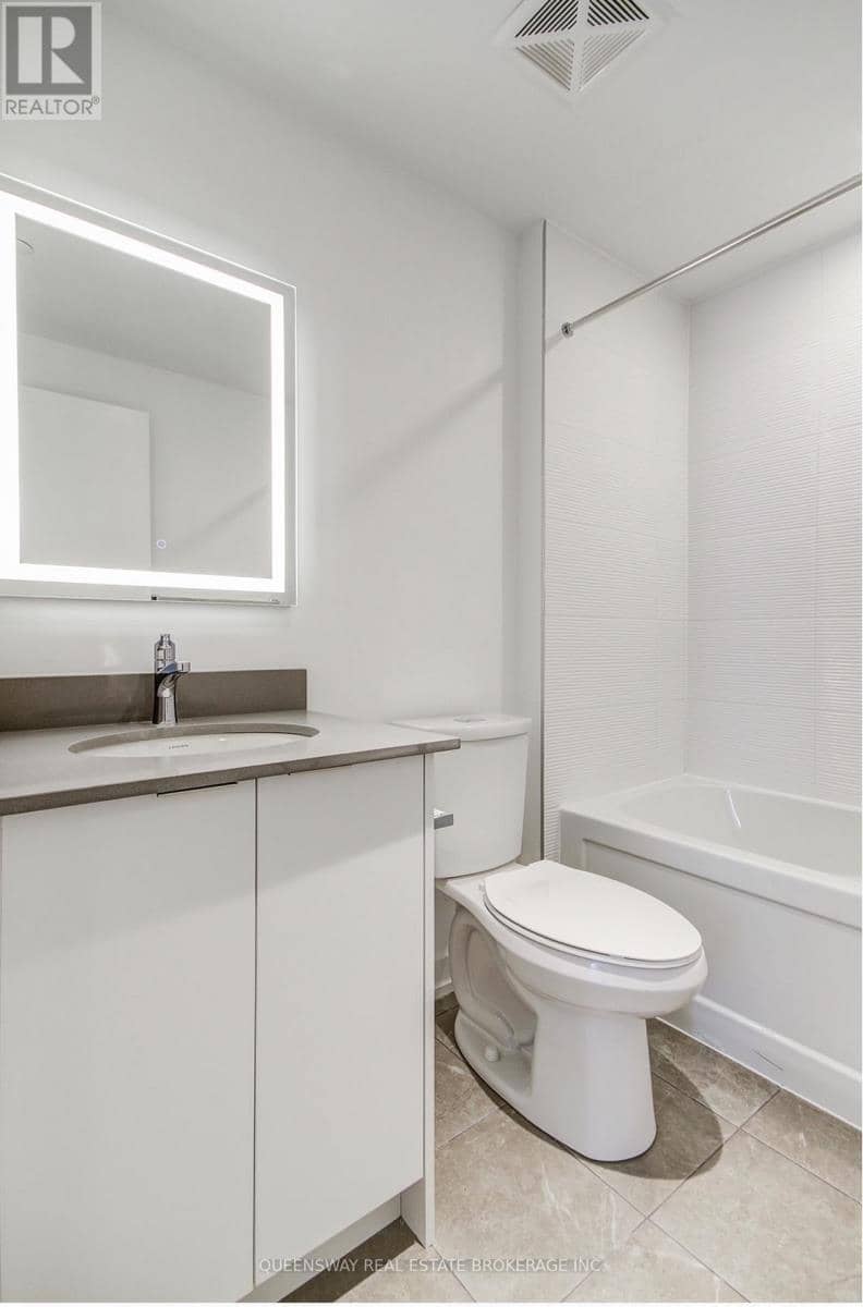 28 - 3079 Pharmacy Avenue — photo 10 of 20