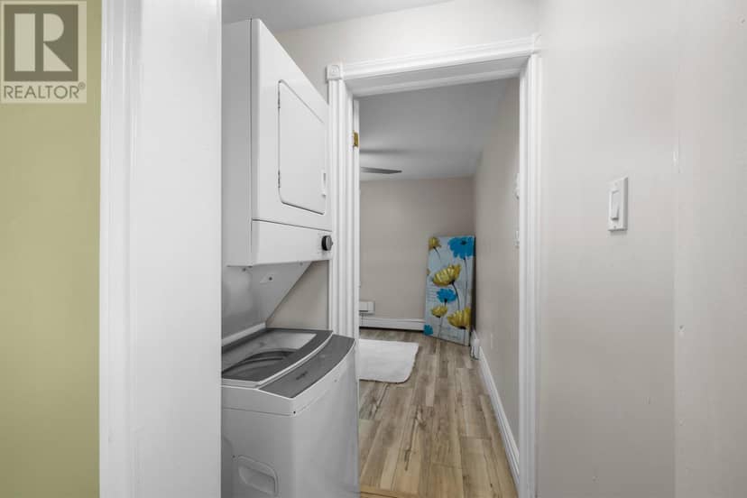 59-61 Spring Park Road — photo 33 of 40