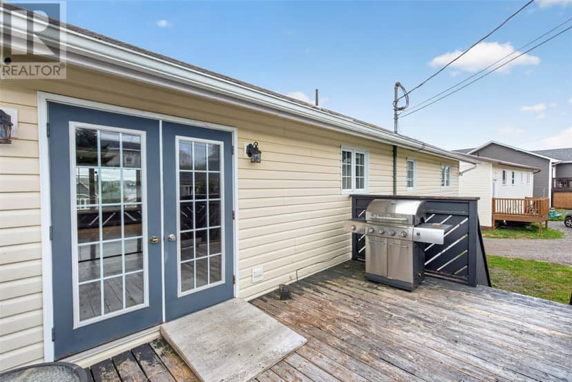 6 Harbourview Drive — photo 14 of 40