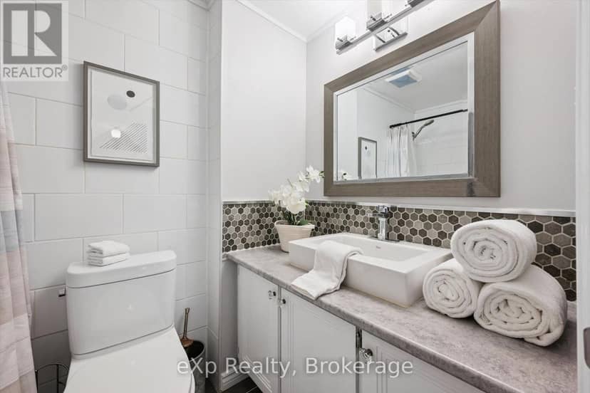 129 - 45 Marksam Road — photo 31 of 40